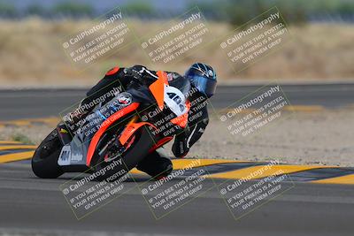 media/Sep-11-2022-SoCal Trackdays (Sun) [[81b7e951af]]/Turn 16 (945am)/